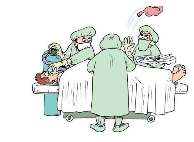 最尴尬的手术是什么，医生做手术不穿内裤患者要全裸？
